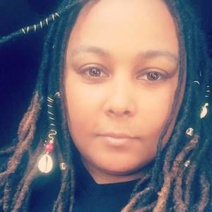 Meet your Posher, Correen